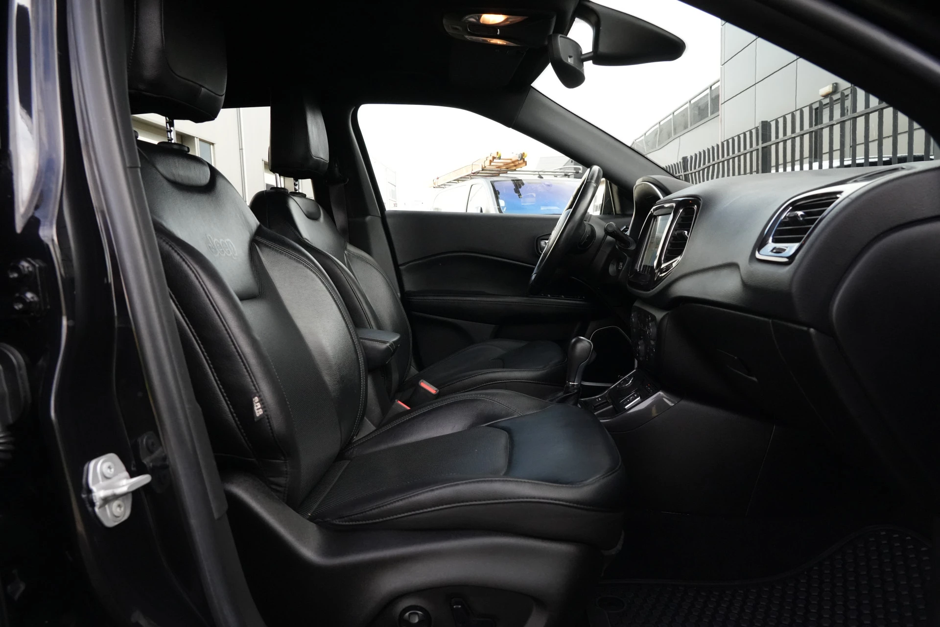 Hoofdafbeelding Jeep Compass