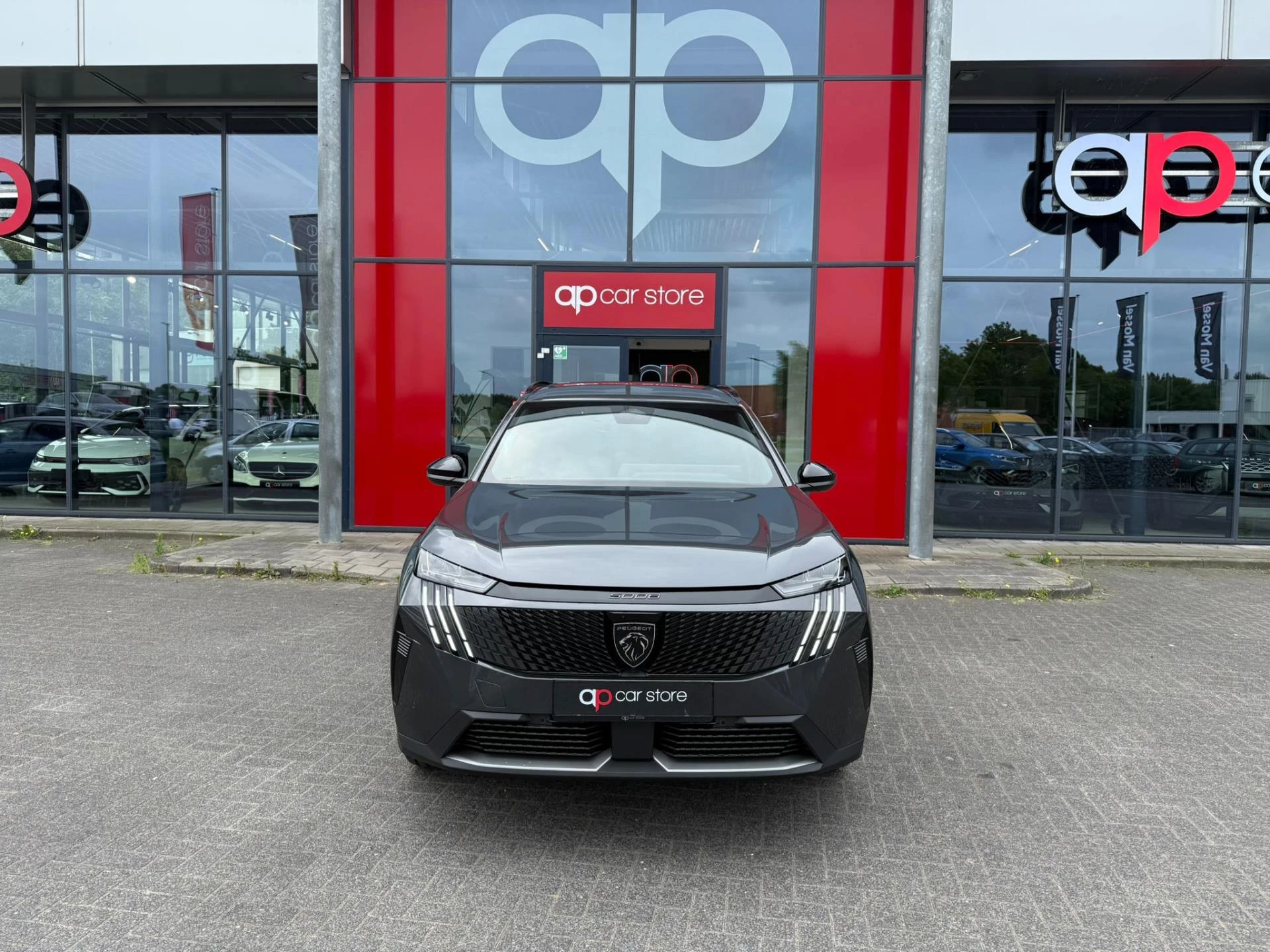 Hoofdafbeelding Peugeot 5008