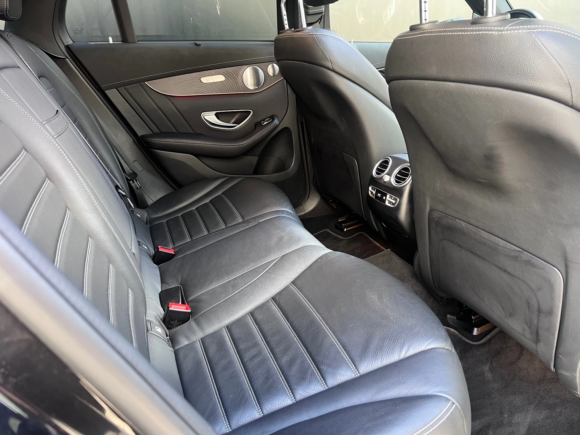 Hoofdafbeelding Mercedes-Benz EQC