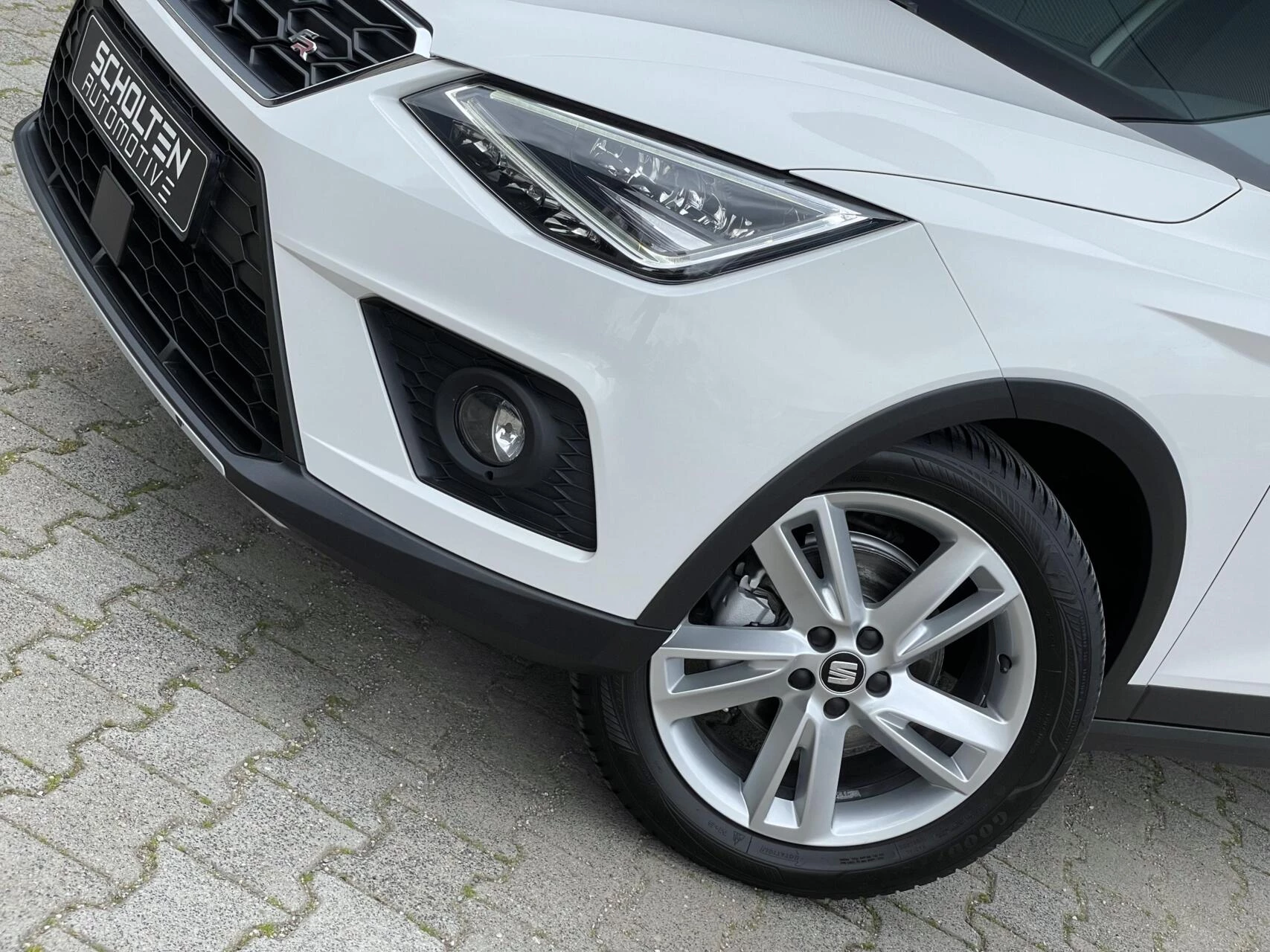 Hoofdafbeelding SEAT Arona