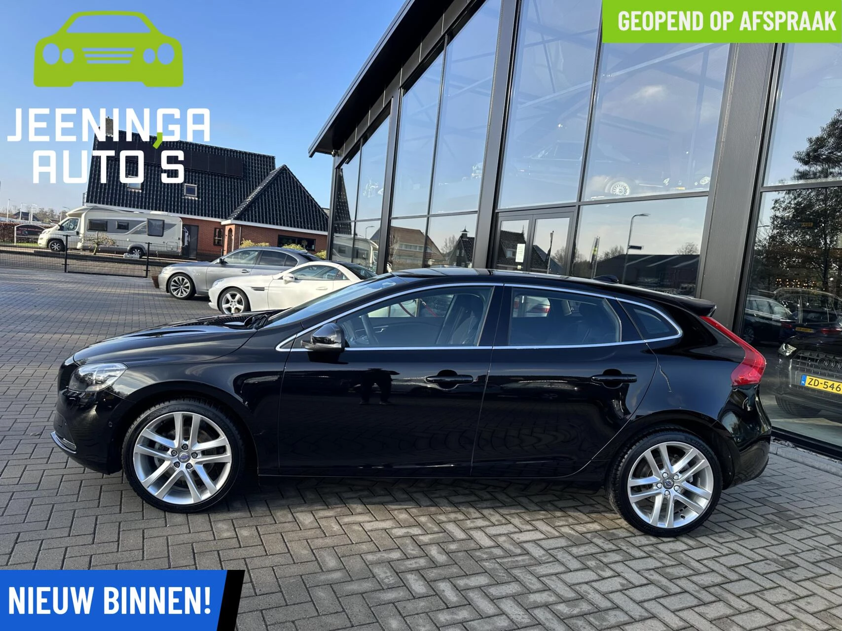 Hoofdafbeelding Volvo V40