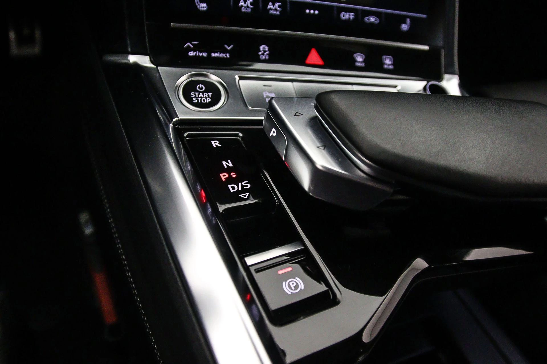 Hoofdafbeelding Audi Q8 Sportback e-tron