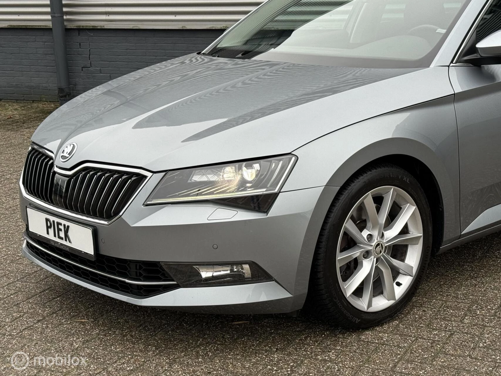 Hoofdafbeelding Škoda Superb