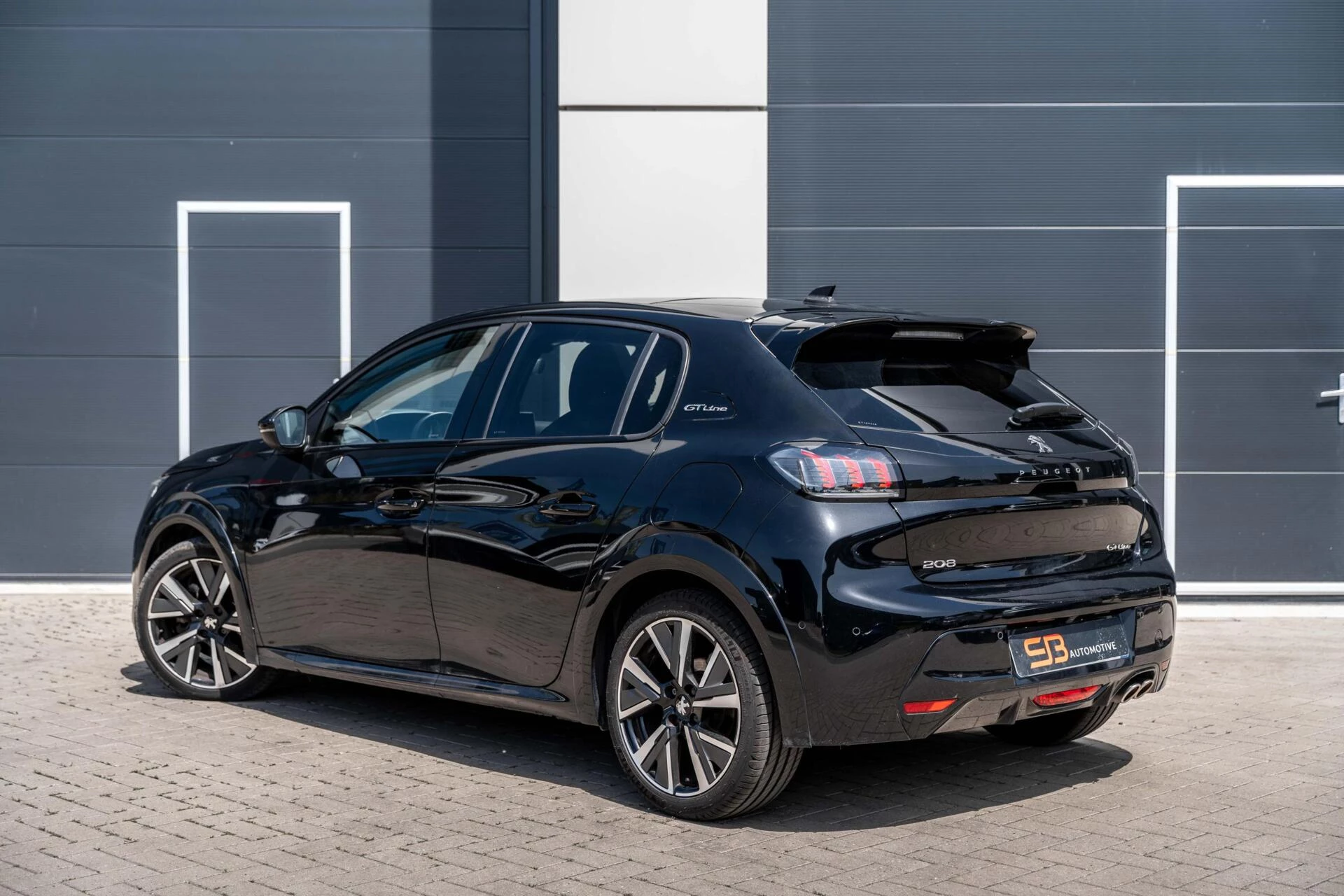 Hoofdafbeelding Peugeot 208
