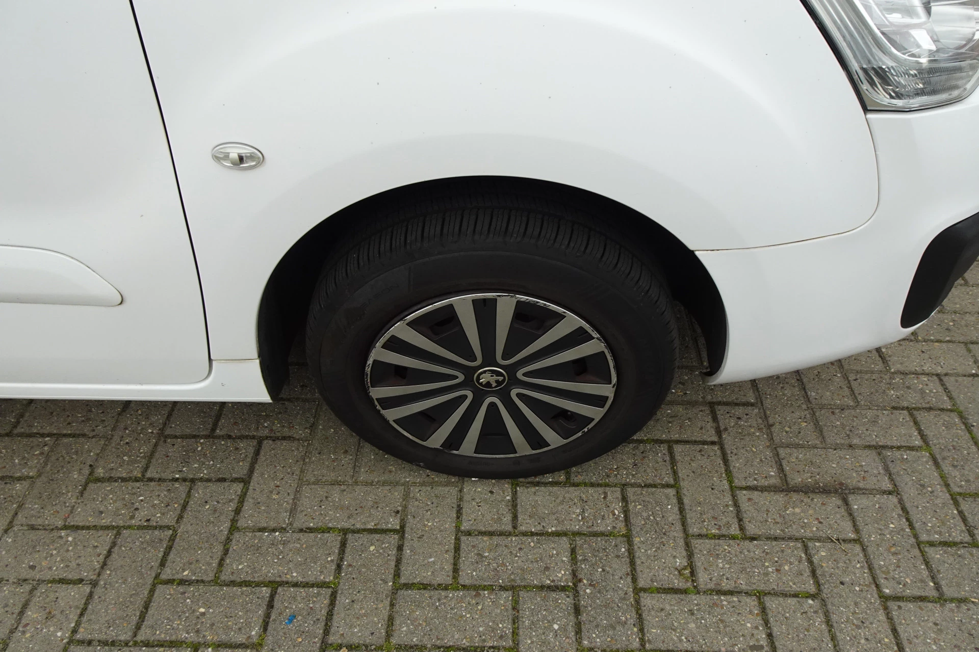 Hoofdafbeelding Peugeot Partner