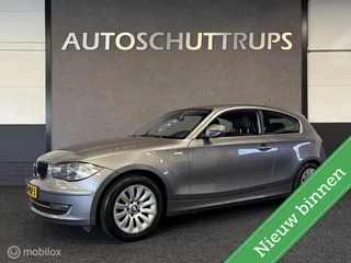 BMW 1-serie 118i EffDyn. Ed. Business Line Ultimate Edition CLIMA / CRUISE / TR.HAAK / DISTRIBUTIE IS VV /