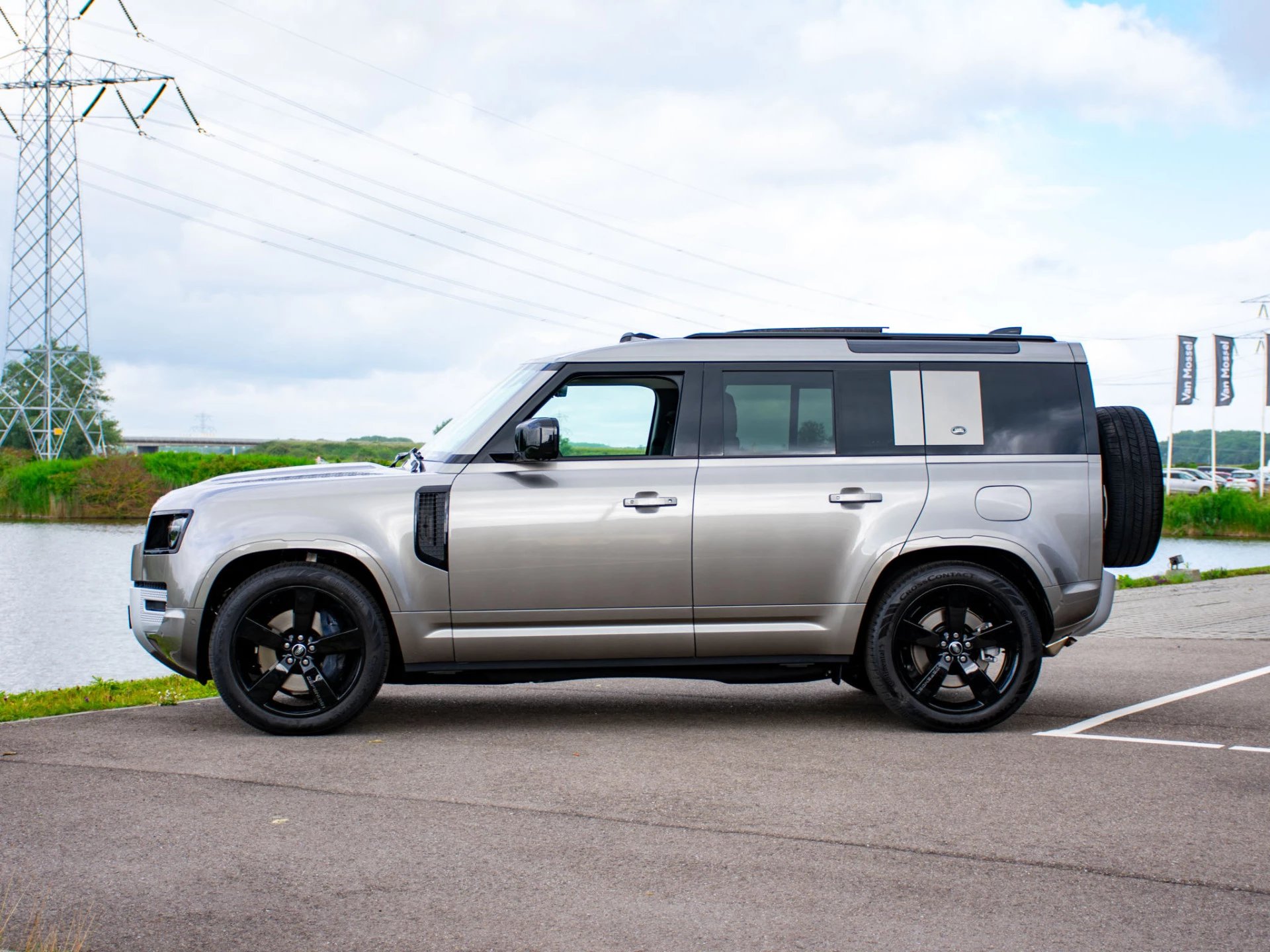 Hoofdafbeelding Land Rover Defender