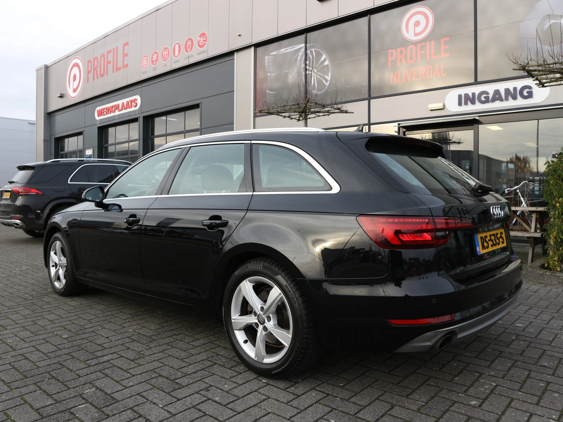Hoofdafbeelding Audi A4