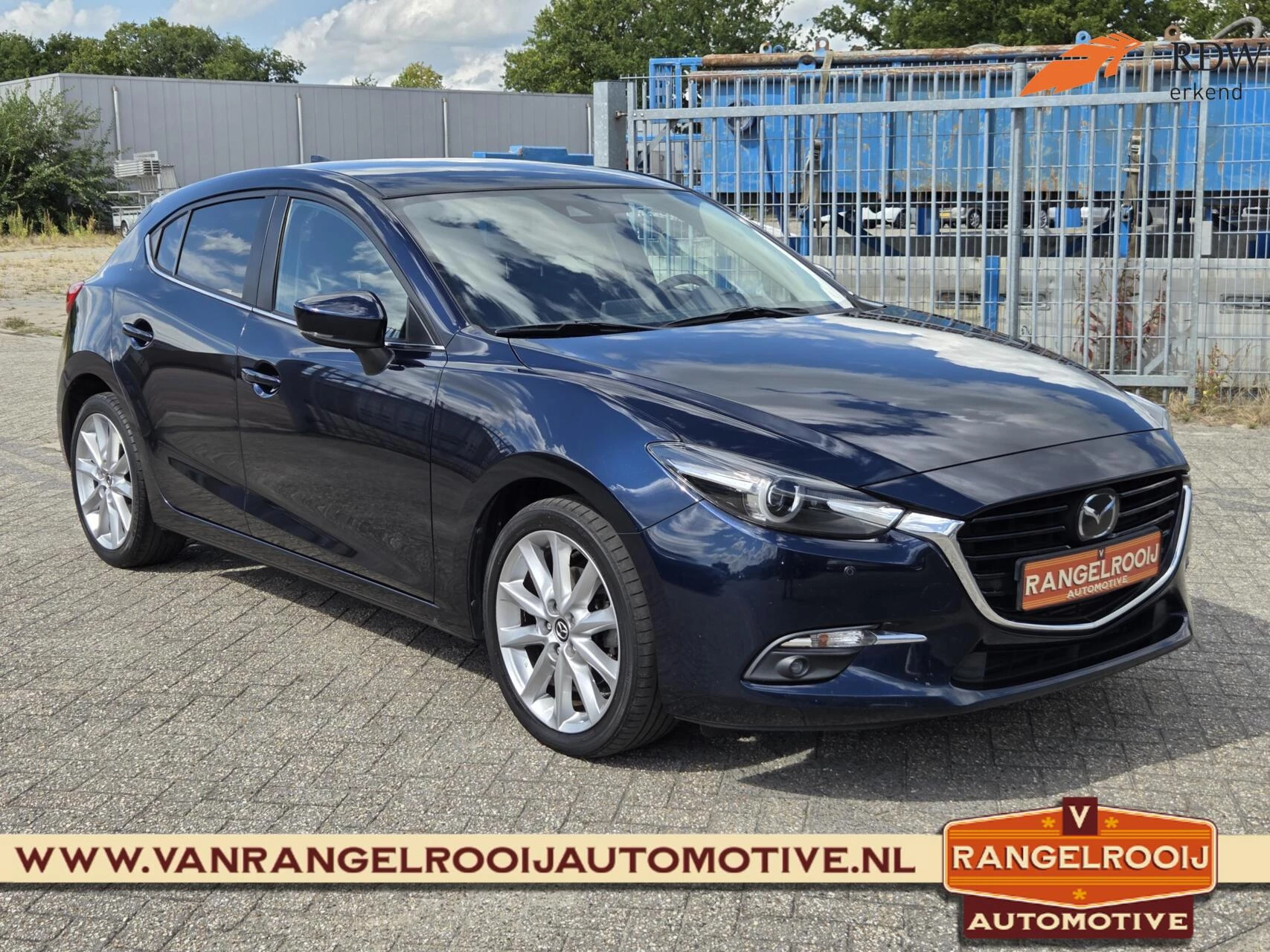 Hoofdafbeelding Mazda 3