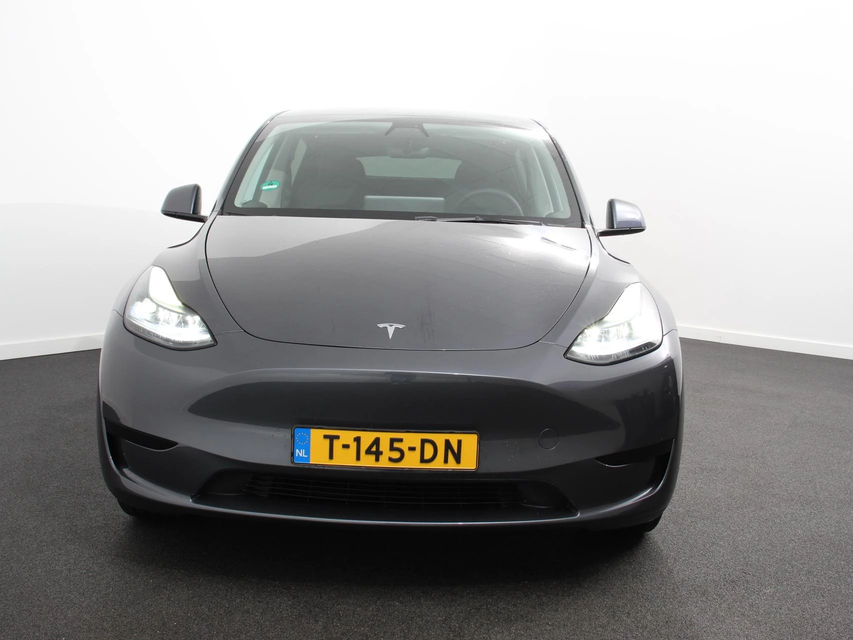 Hoofdafbeelding Tesla Model Y