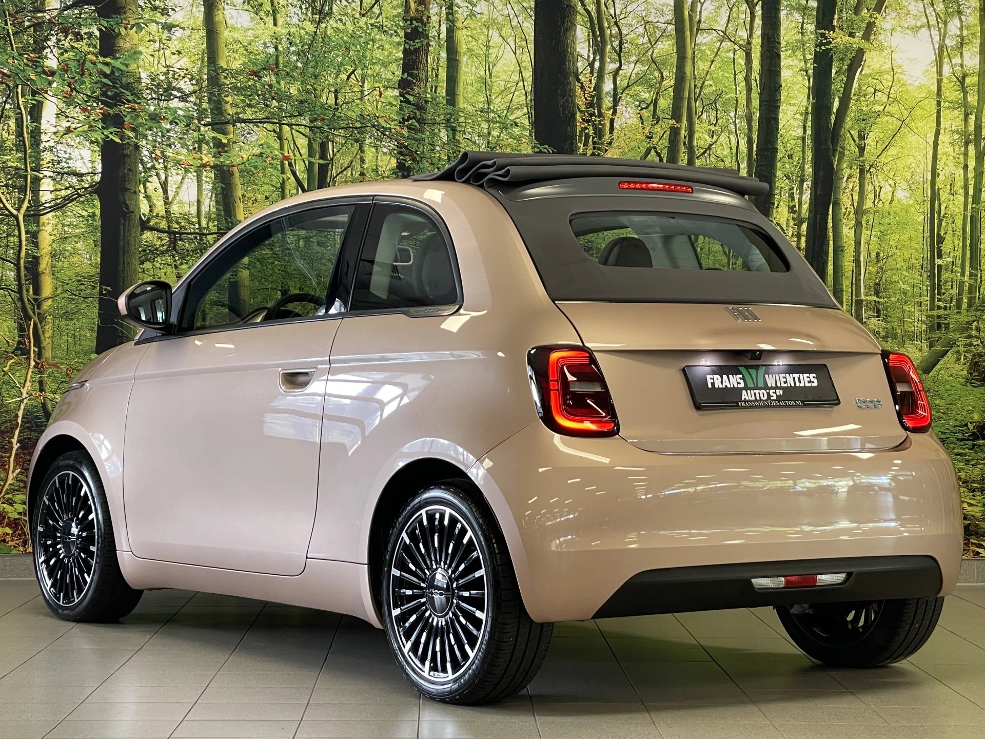 Hoofdafbeelding Fiat 500C