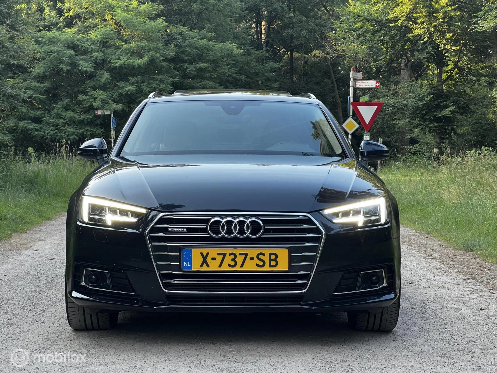 Hoofdafbeelding Audi A4