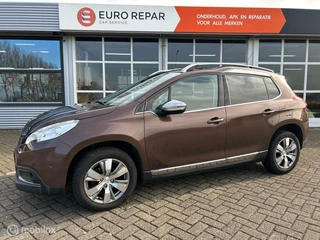 Peugeot 2008 1.2 VTi Blue Lease Executive Automaat