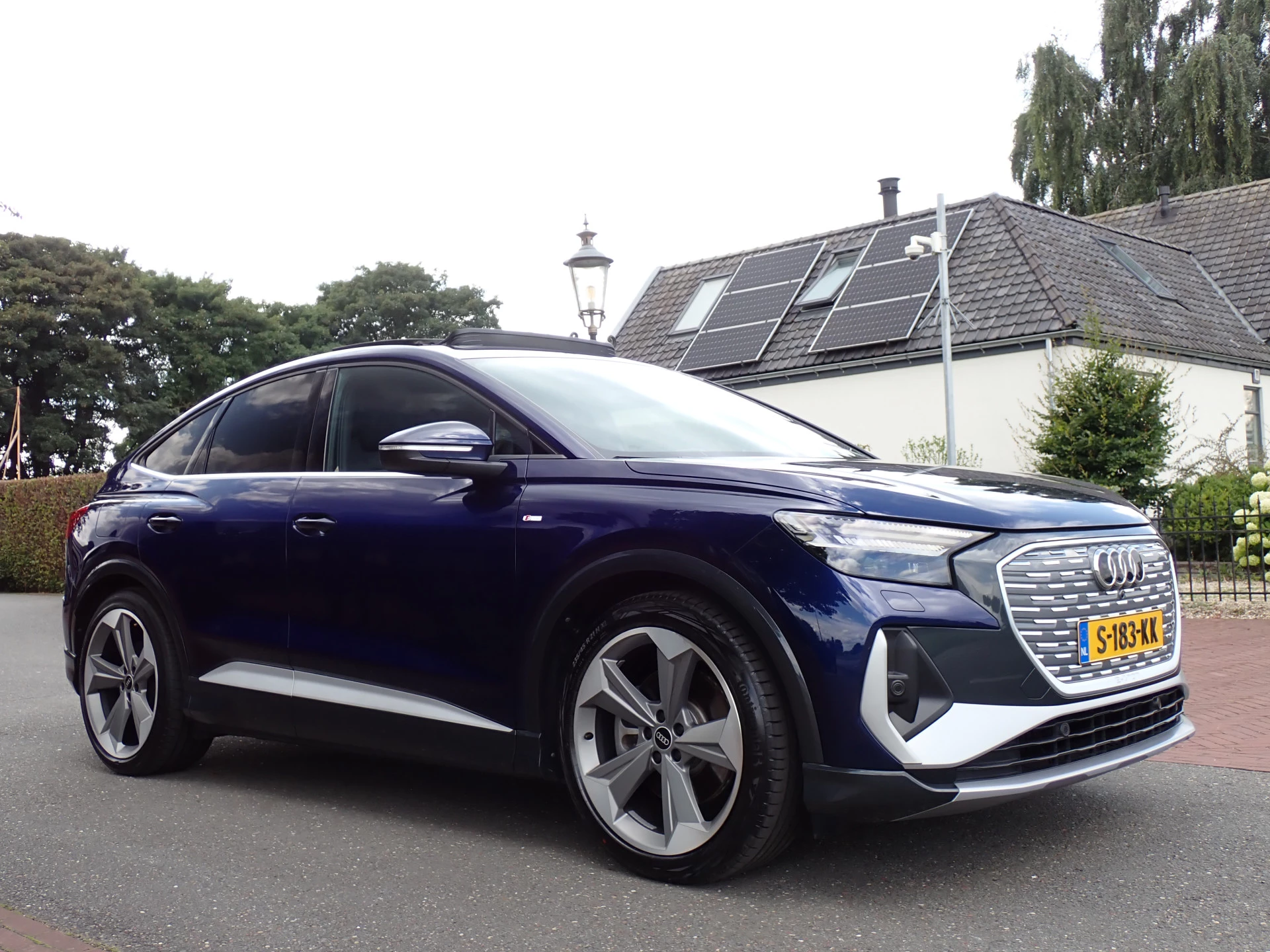 Hoofdafbeelding Audi Q4 e-tron