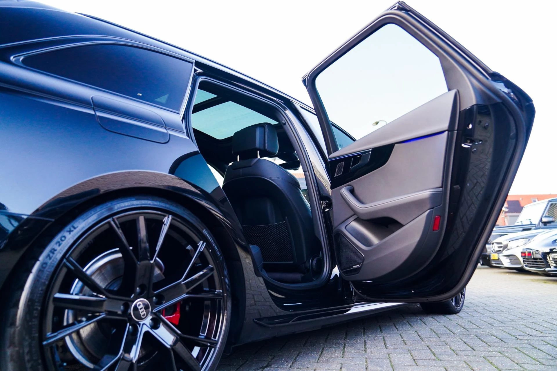 Hoofdafbeelding Audi A4