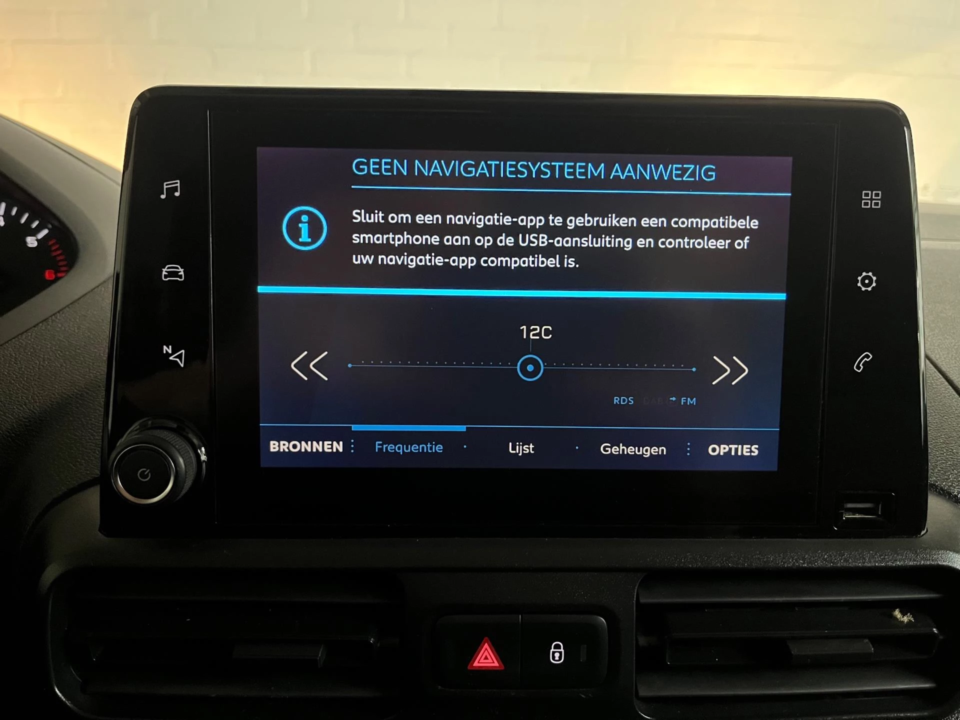 Hoofdafbeelding Peugeot Partner
