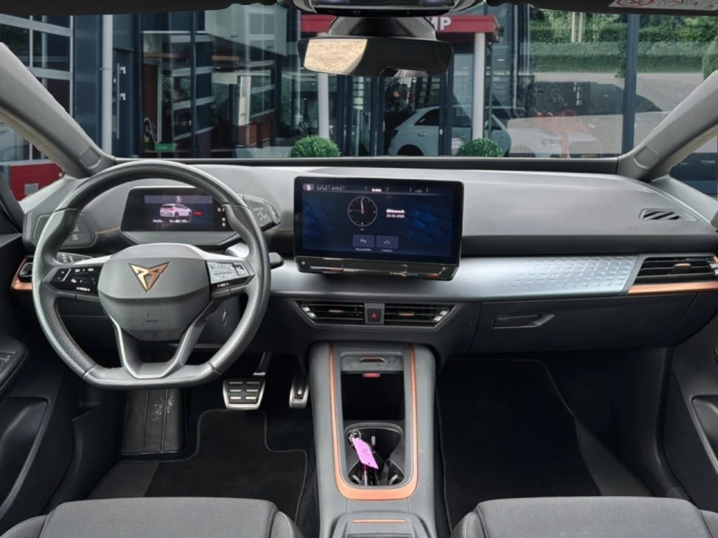 Hoofdafbeelding CUPRA Born