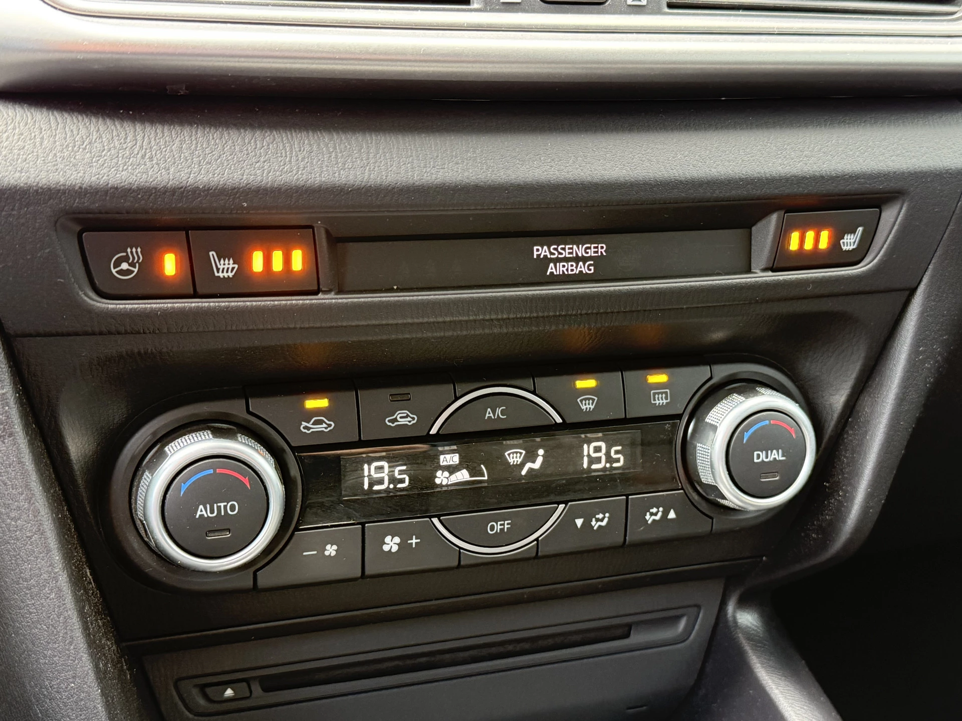 Hoofdafbeelding Mazda 3