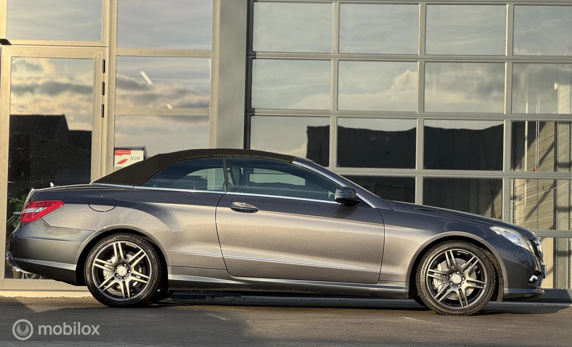 Hoofdafbeelding Mercedes-Benz E-Klasse