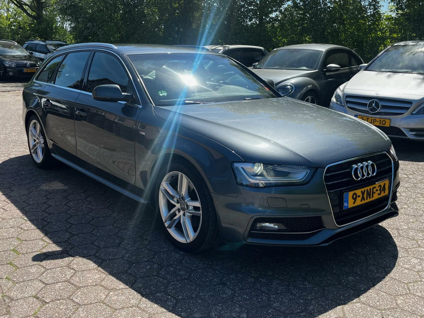 Hoofdafbeelding Audi A4