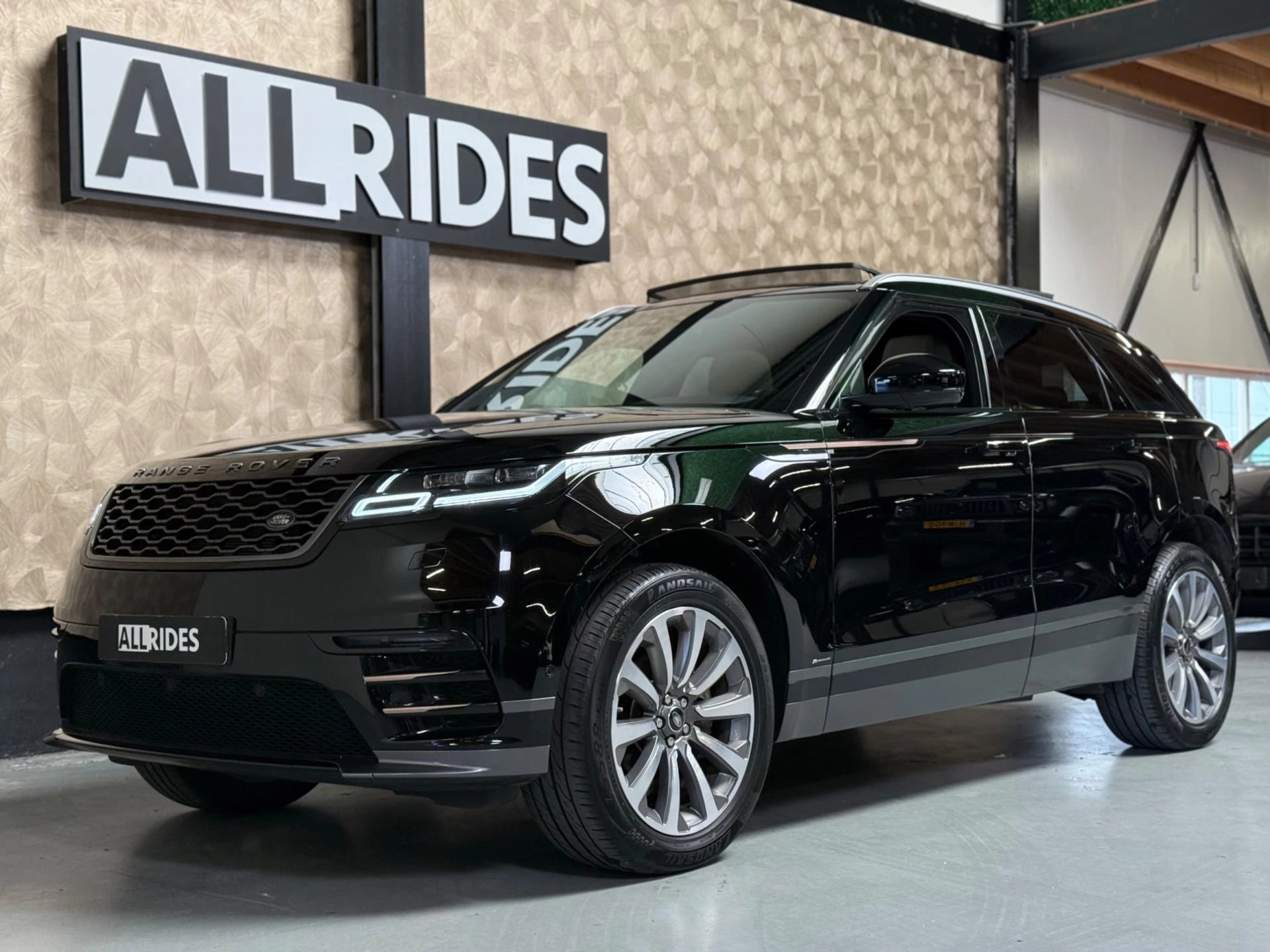 Hoofdafbeelding Land Rover Range Rover Velar