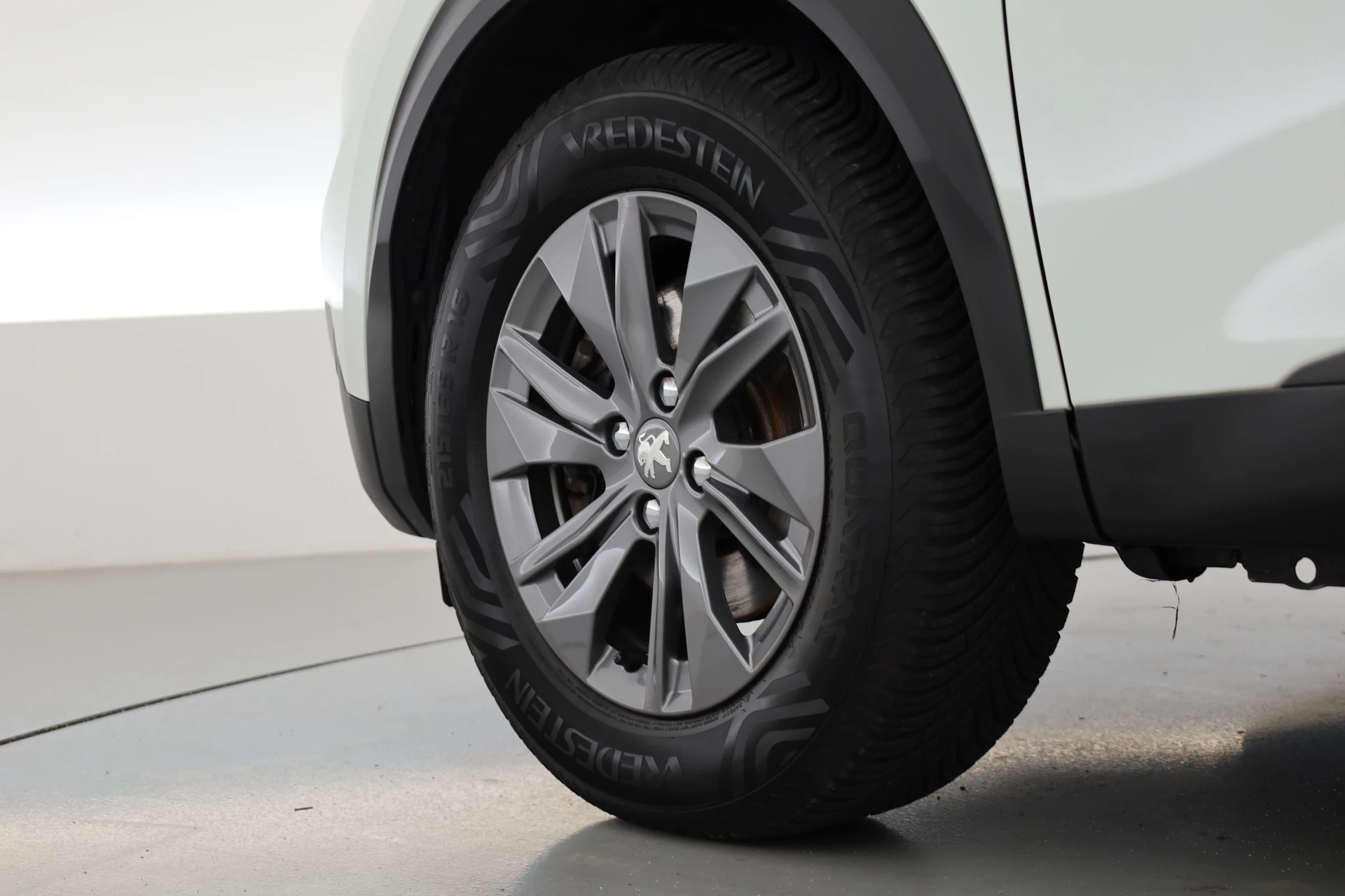 Hoofdafbeelding Peugeot e-2008