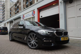 BMW 5 Serie Touring 520i High Executive M-SPORT | 20inch | Electrische sportzetels | Volledig onderhouden |