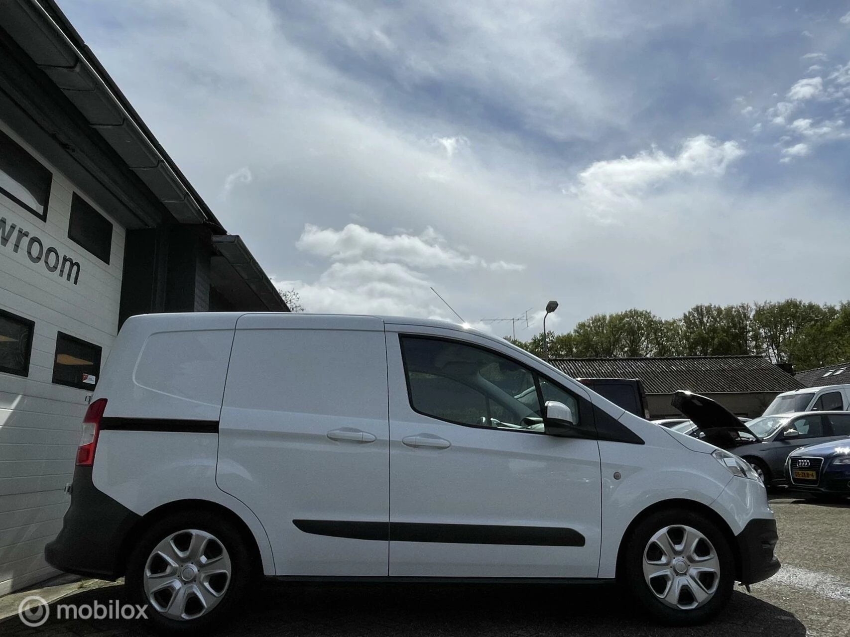 Hoofdafbeelding Ford Transit Courier