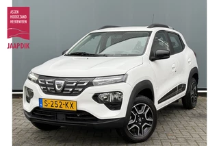 Dacia Spring BJR 2023 Comfort 45 PK 27 kWh CRUISE | 4700 KM! | PDC ACHTER | TELEFOON | AIRCO