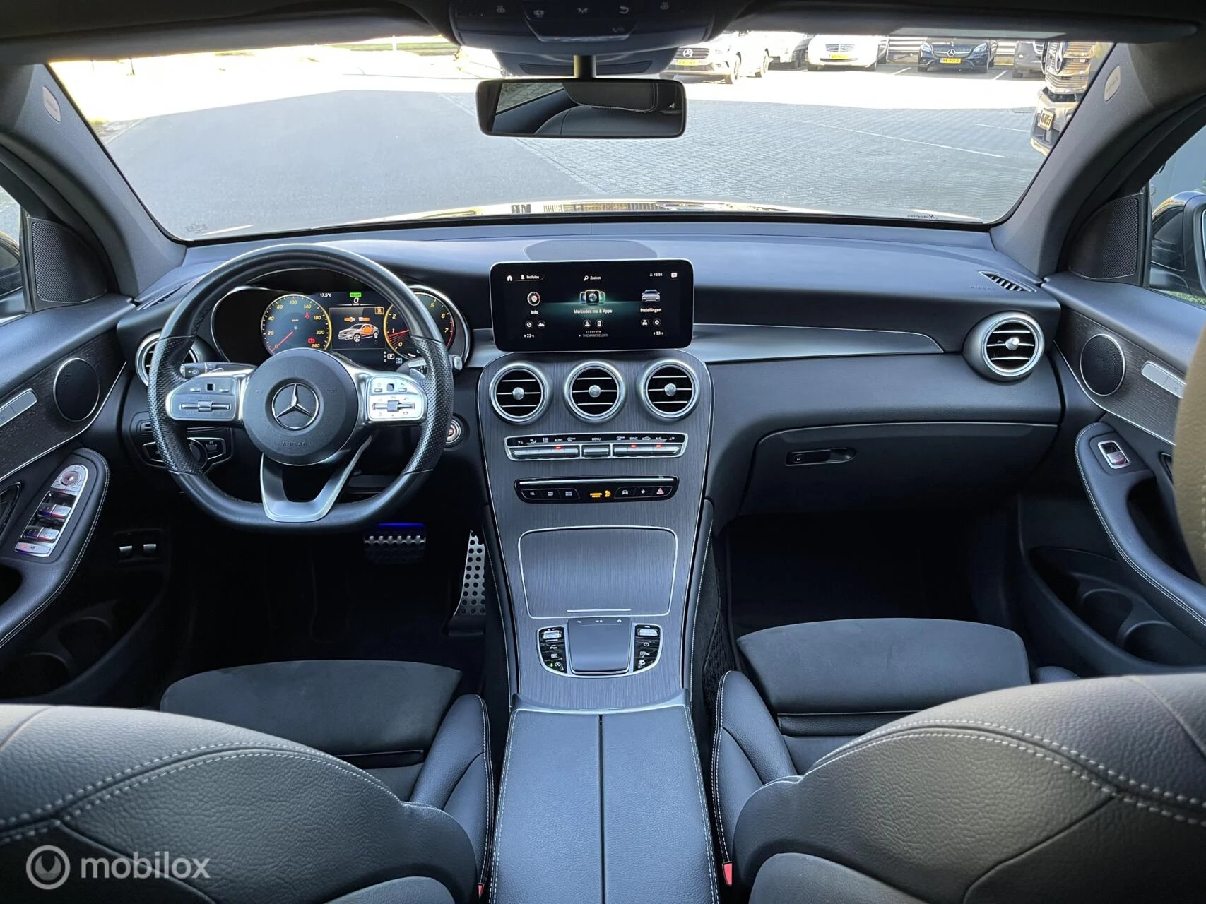 Hoofdafbeelding Mercedes-Benz GLC