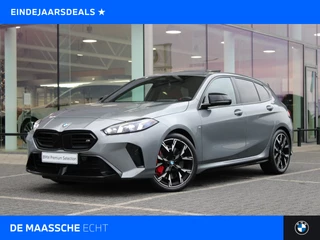 BMW 1 Serie M135 xDrive High Executive M Sport Automaat / Panoramadak / M Sportstoelen / M Adaptief onderstel / Adaptieve LED / Parking Assistant Plus / Head-Up / Harman-Kardon