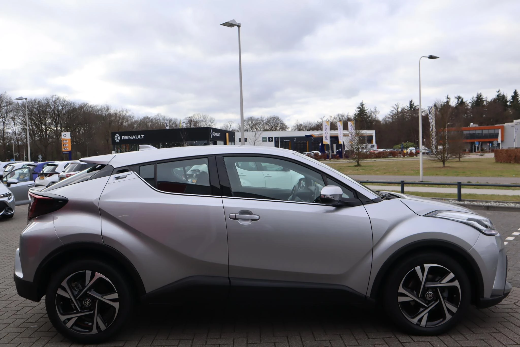 Hoofdafbeelding Toyota C-HR