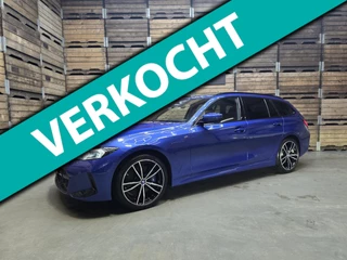 BMW 3-serie Touring 330e xDrive HUD Pano M Sport Leder Camera Navi Carplay LM