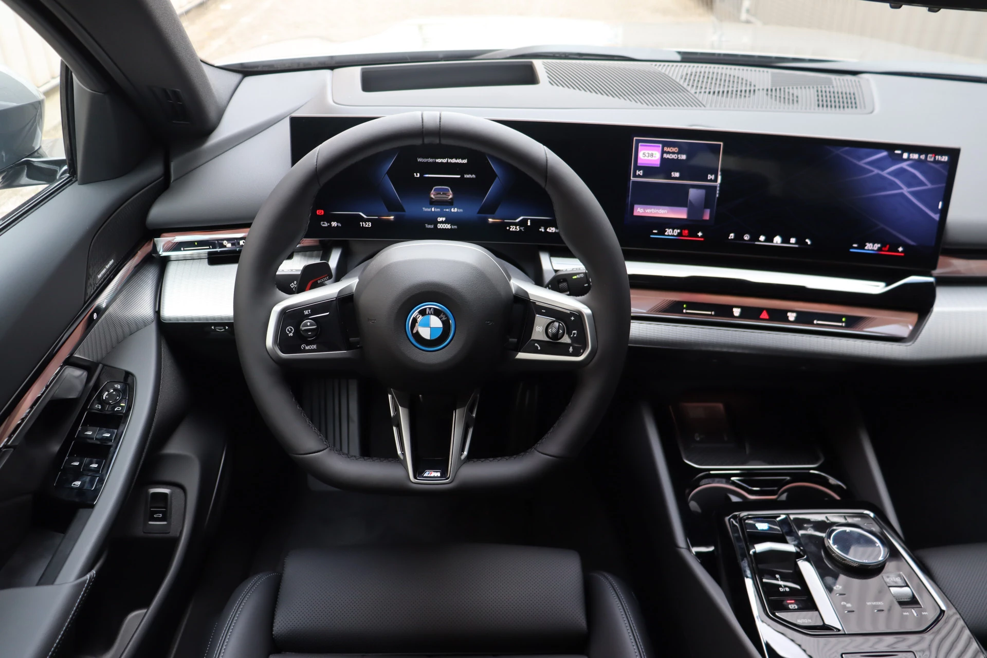 Hoofdafbeelding BMW i5