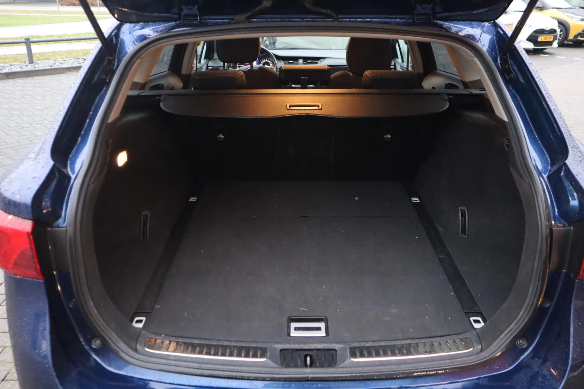 Hoofdafbeelding Toyota Avensis