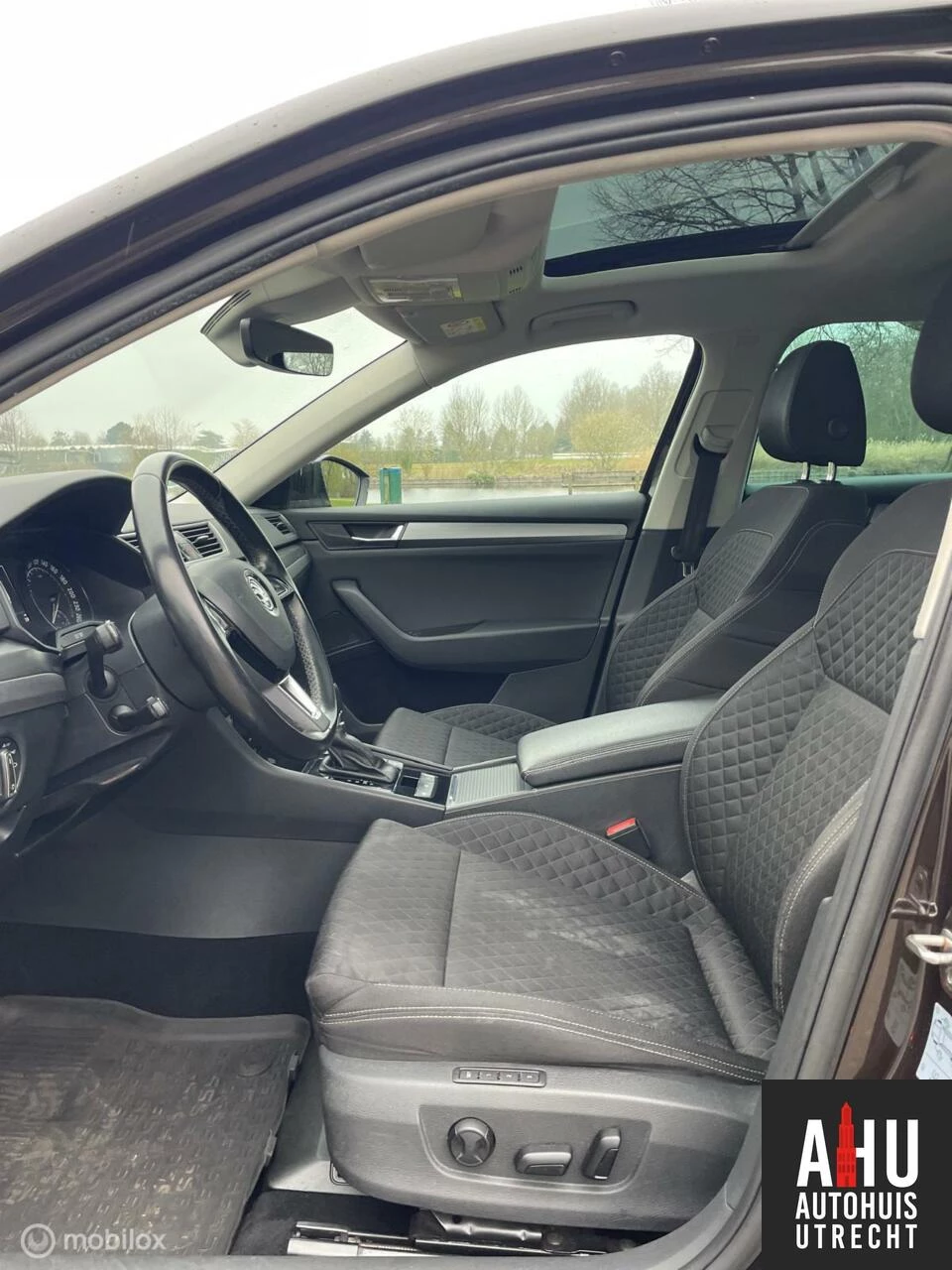 Hoofdafbeelding Škoda Superb