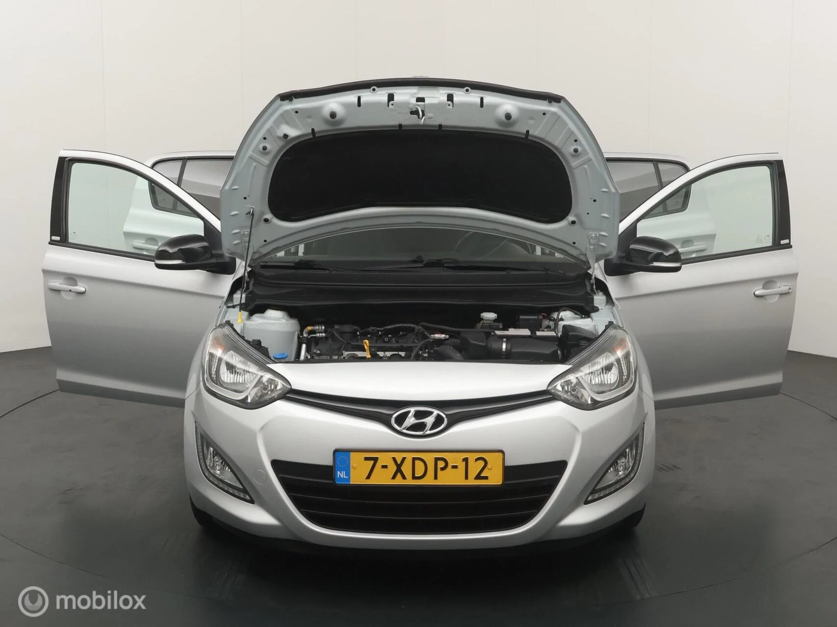 Hoofdafbeelding Hyundai i20