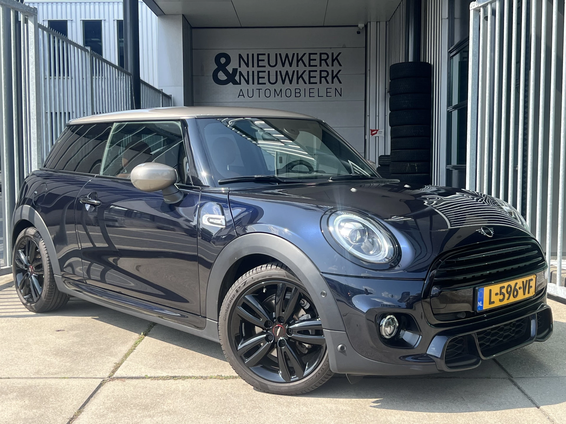 Hoofdafbeelding MINI Cooper