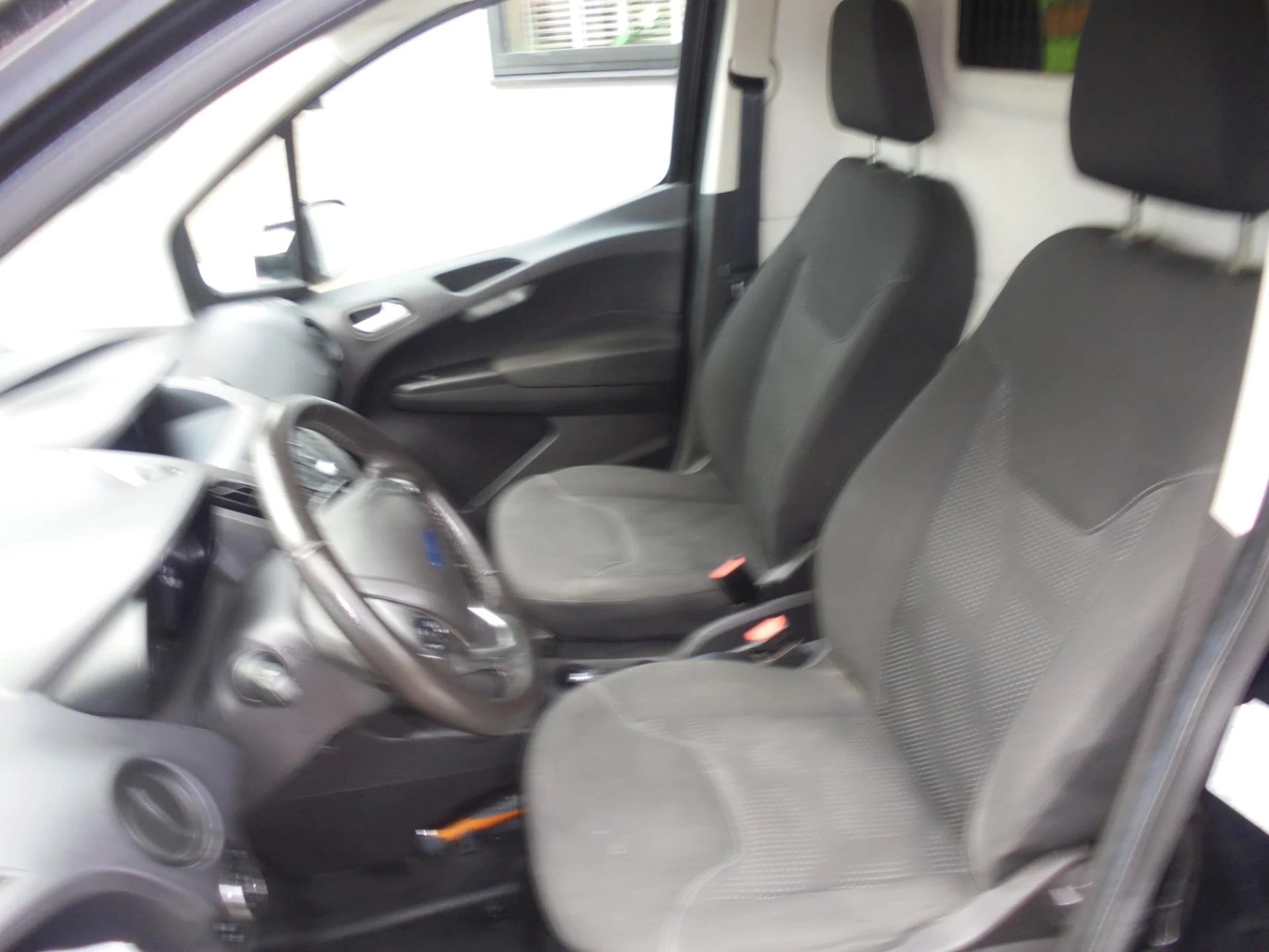 Hoofdafbeelding Ford Transit Courier