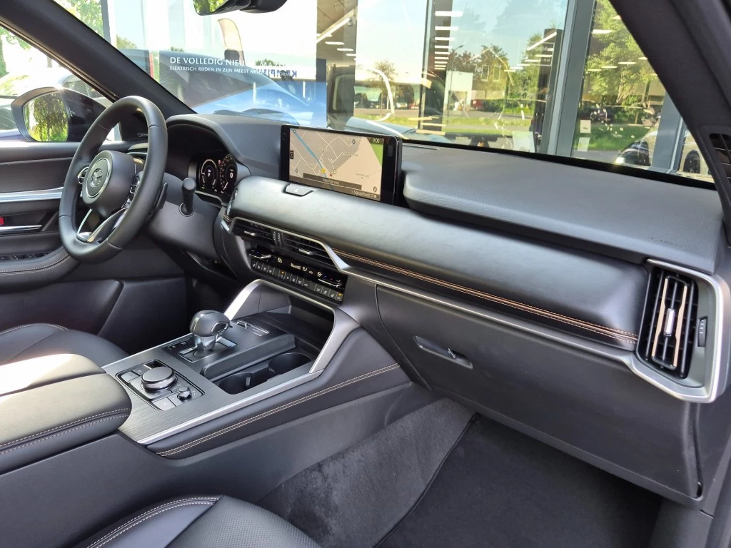 Hoofdafbeelding Mazda CX-60