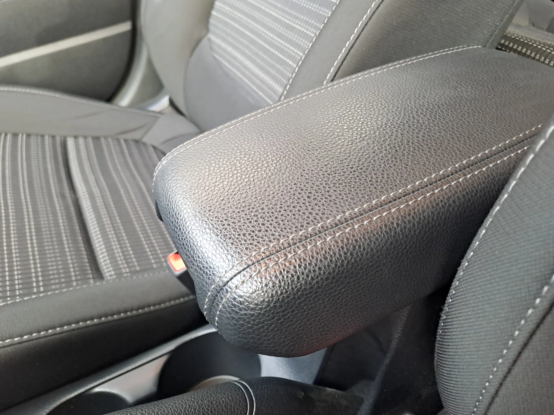 Hoofdafbeelding Kia Stonic