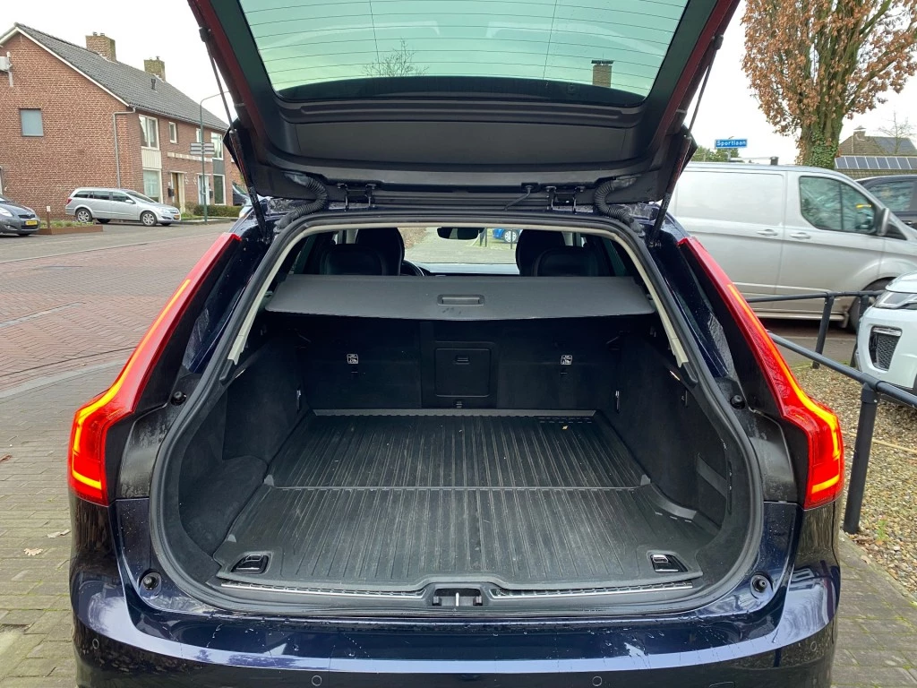 Hoofdafbeelding Volvo V90