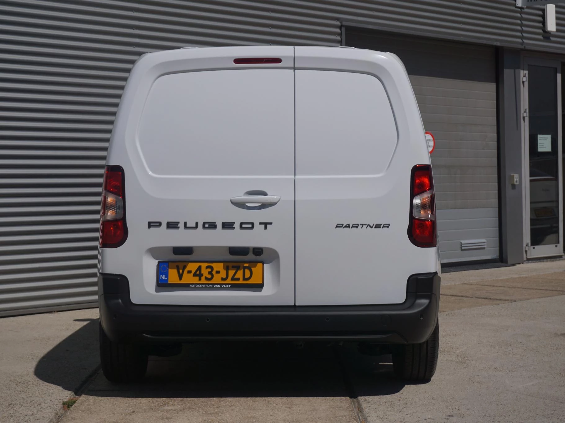 Hoofdafbeelding Peugeot Partner