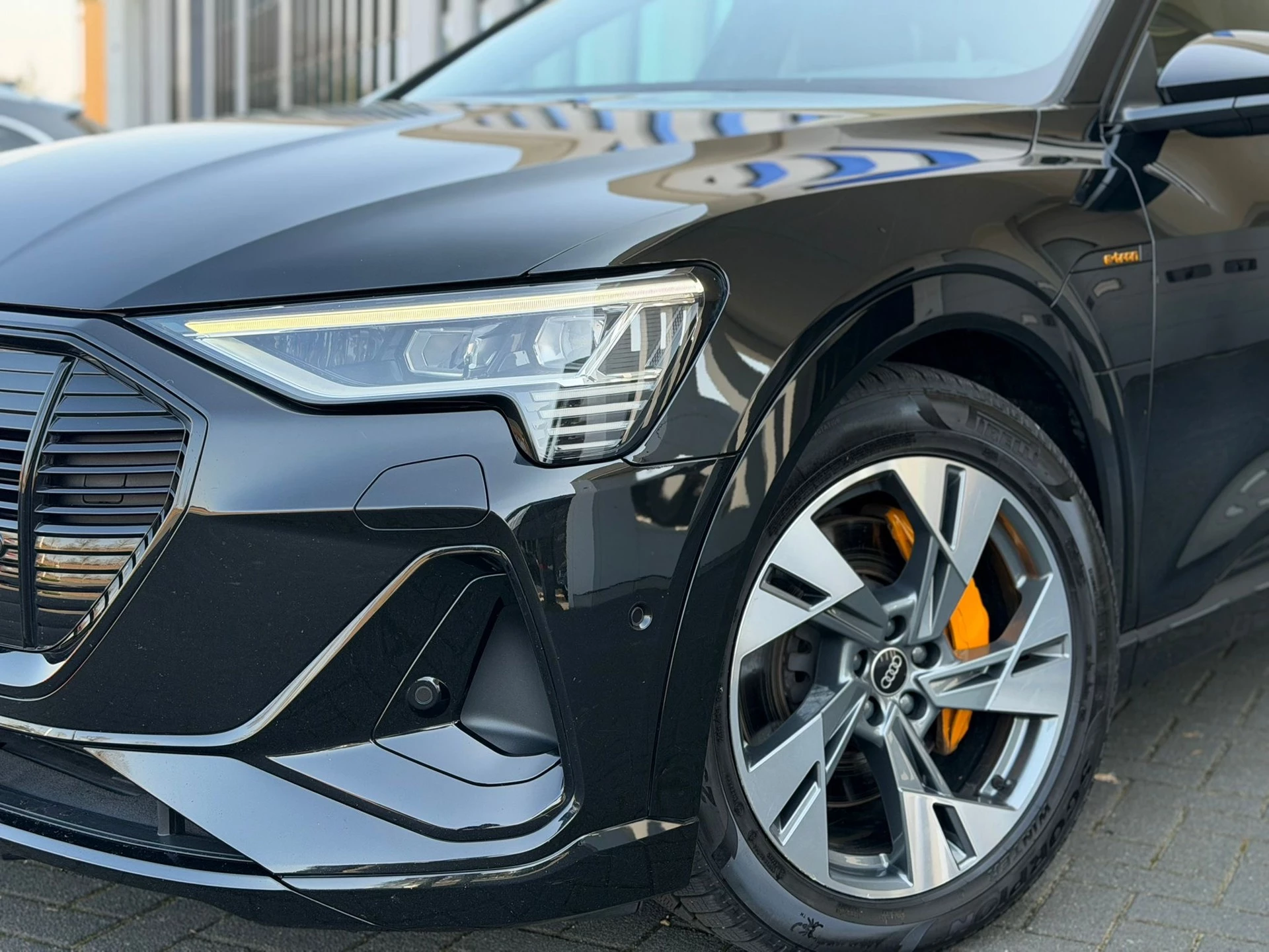 Hoofdafbeelding Audi e-tron