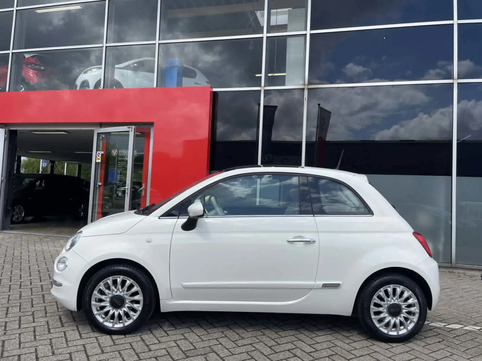 Hoofdafbeelding Fiat 500