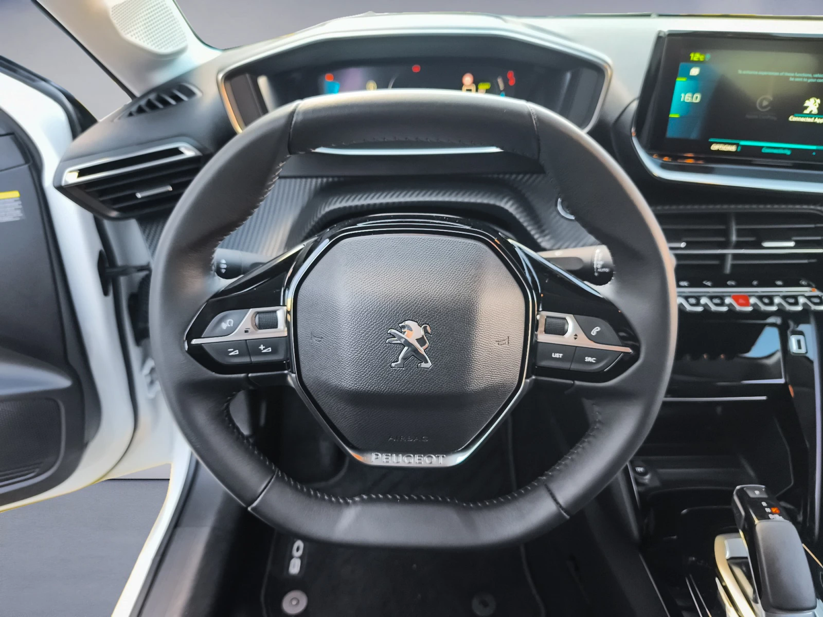 Hoofdafbeelding Peugeot e-208