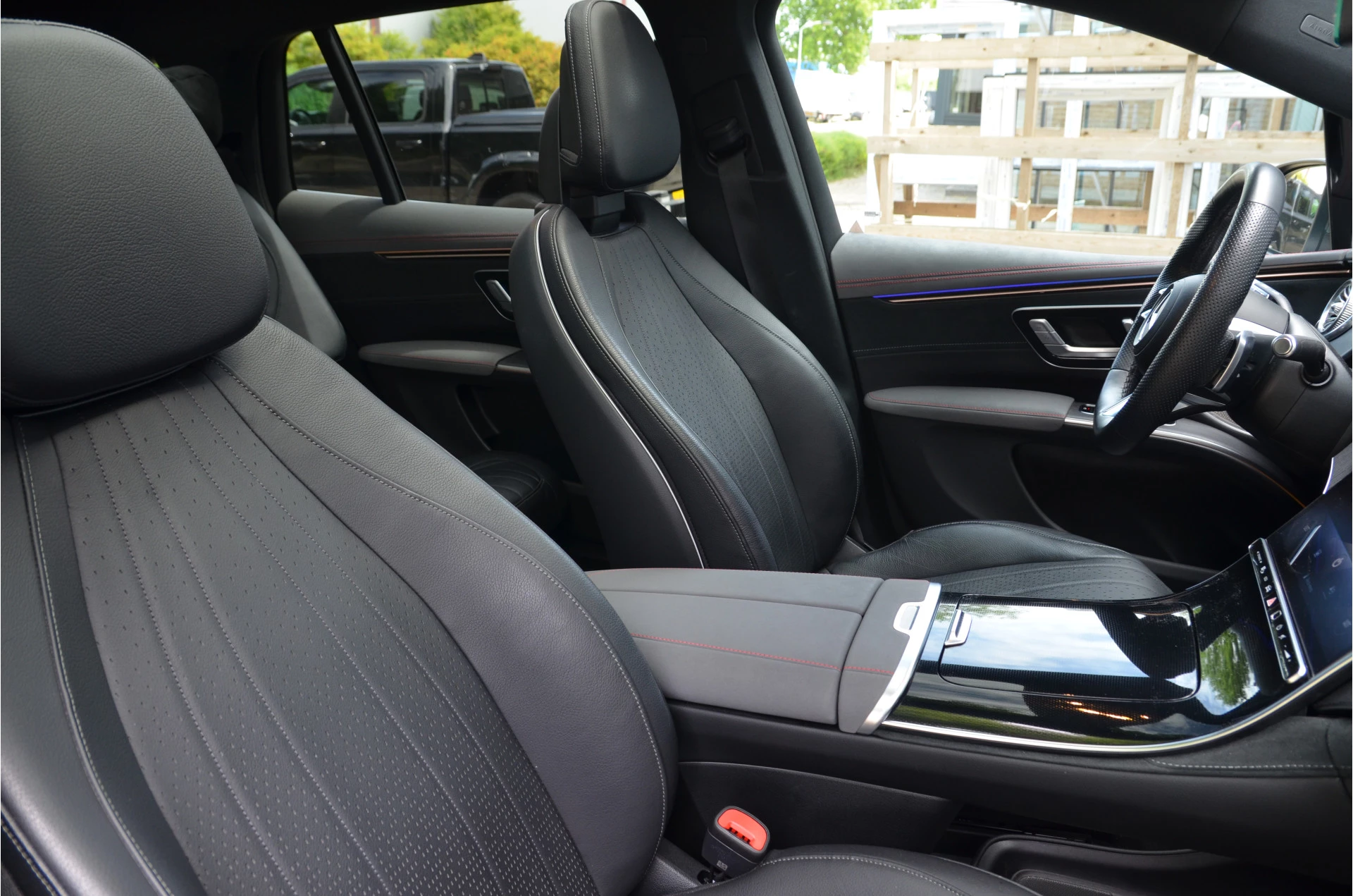 Hoofdafbeelding Mercedes-Benz EQS