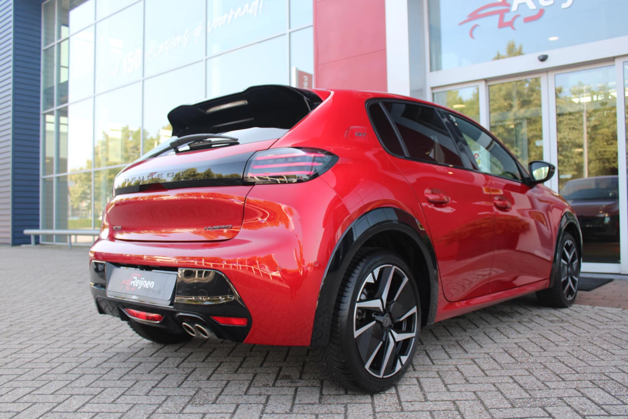 Hoofdafbeelding Peugeot 208