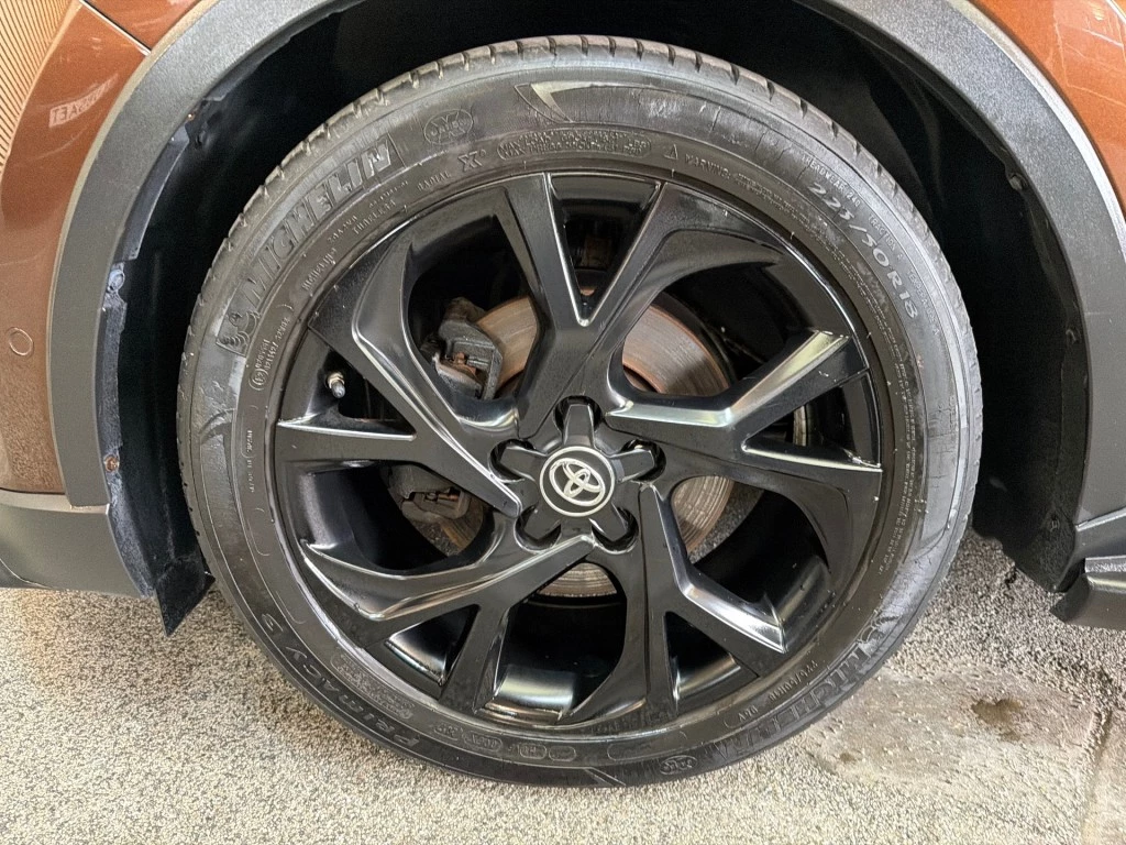 Hoofdafbeelding Toyota C-HR