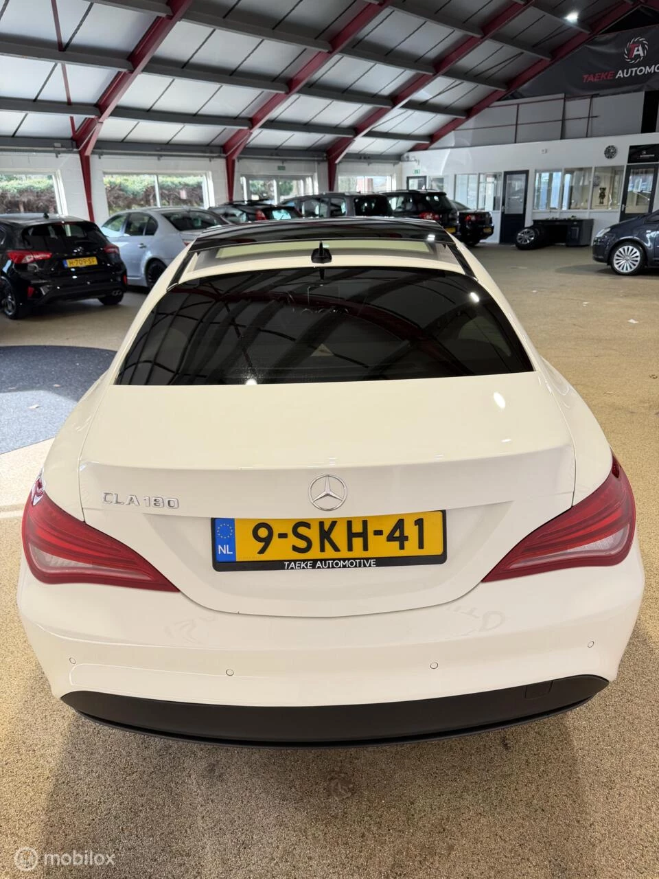 Hoofdafbeelding Mercedes-Benz CLA